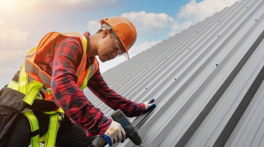 Owens Corning roofing contractor in North Waterford, ME